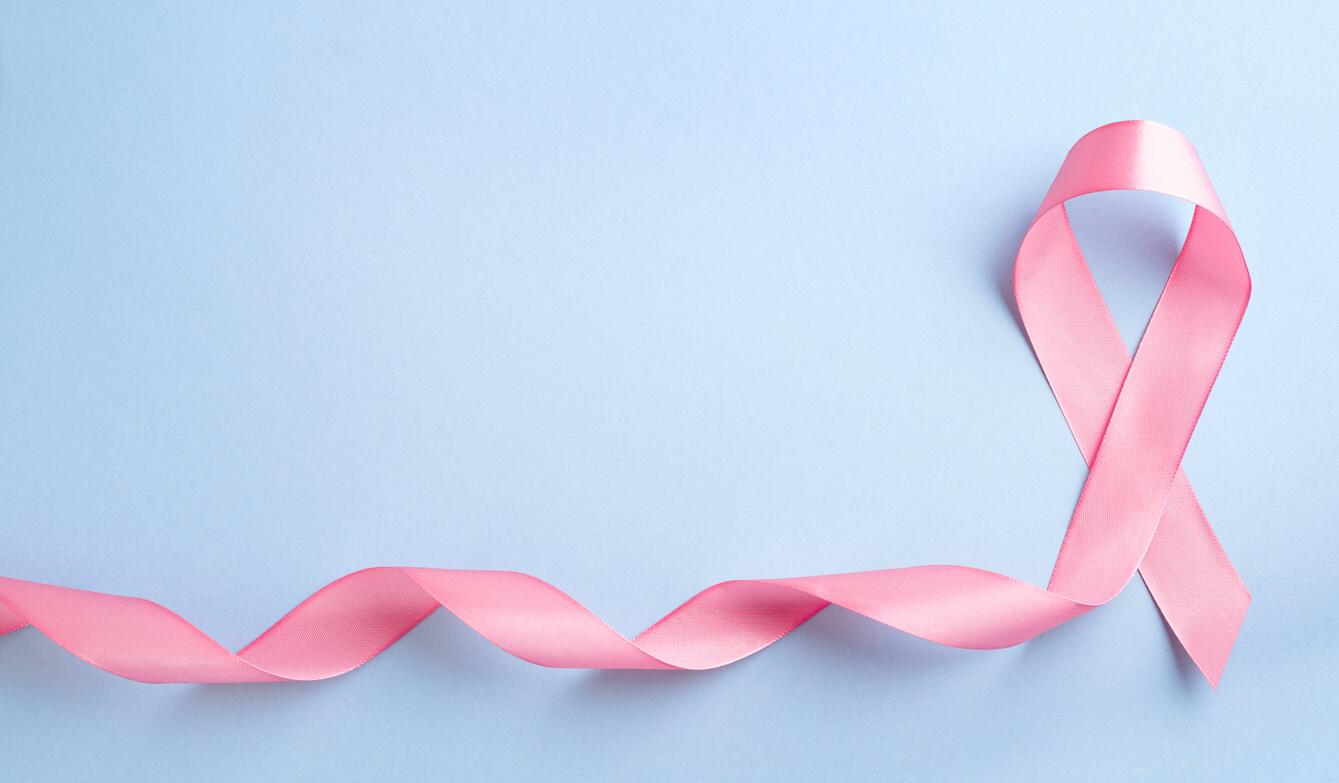 To honor the fight against breast cancer, we have put together a guide to breast cancer screenings, including screening recommendations for women, different screening tests, and how to screen yourself.