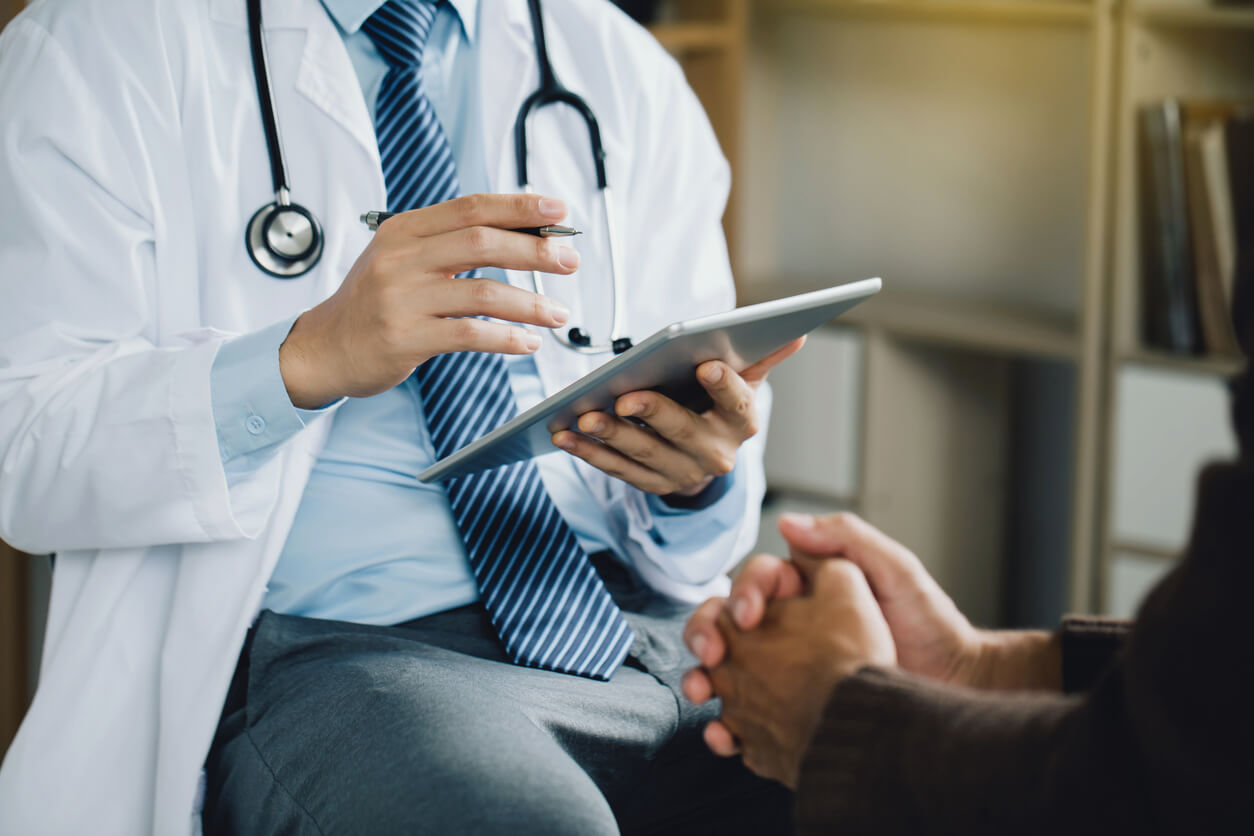 Prostate exams are screening tests used to check for the signs of prostate cancer. Here's what to expect during a prostate exam and when to start screening.