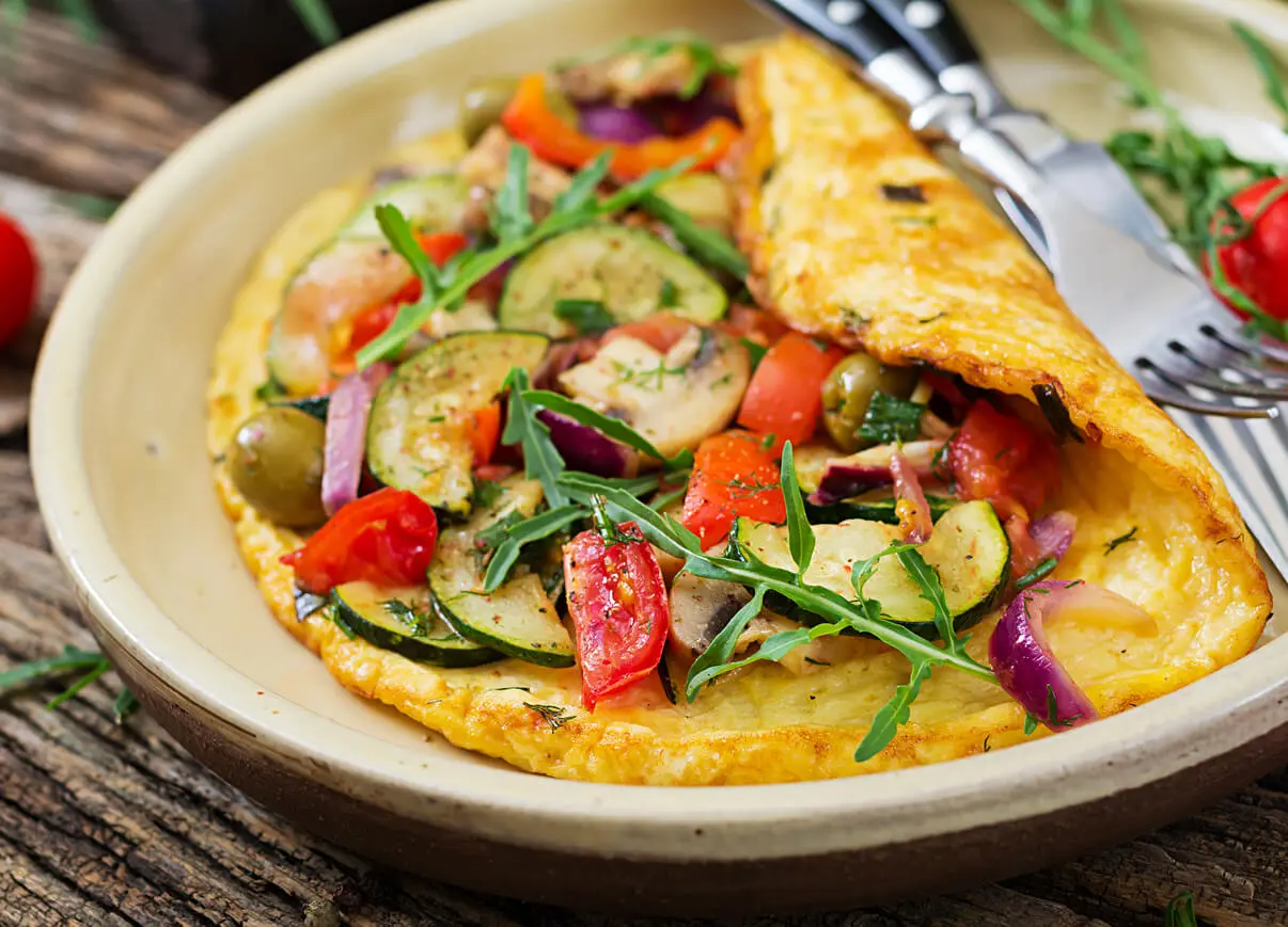 These diabetic-friendly breakfast foods are delicious, nutritious, and filling. Work these meals into your weekly diet to get your day started right.