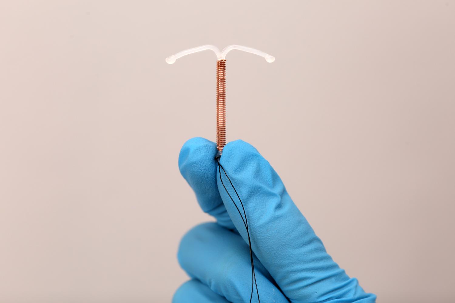 People often wonder if weight gain is a side effect of IUDs. We explore the two types of IUDs, their effectiveness, how they may affect weight, common side effects, and compare them to other contraceptives like birth control pills.