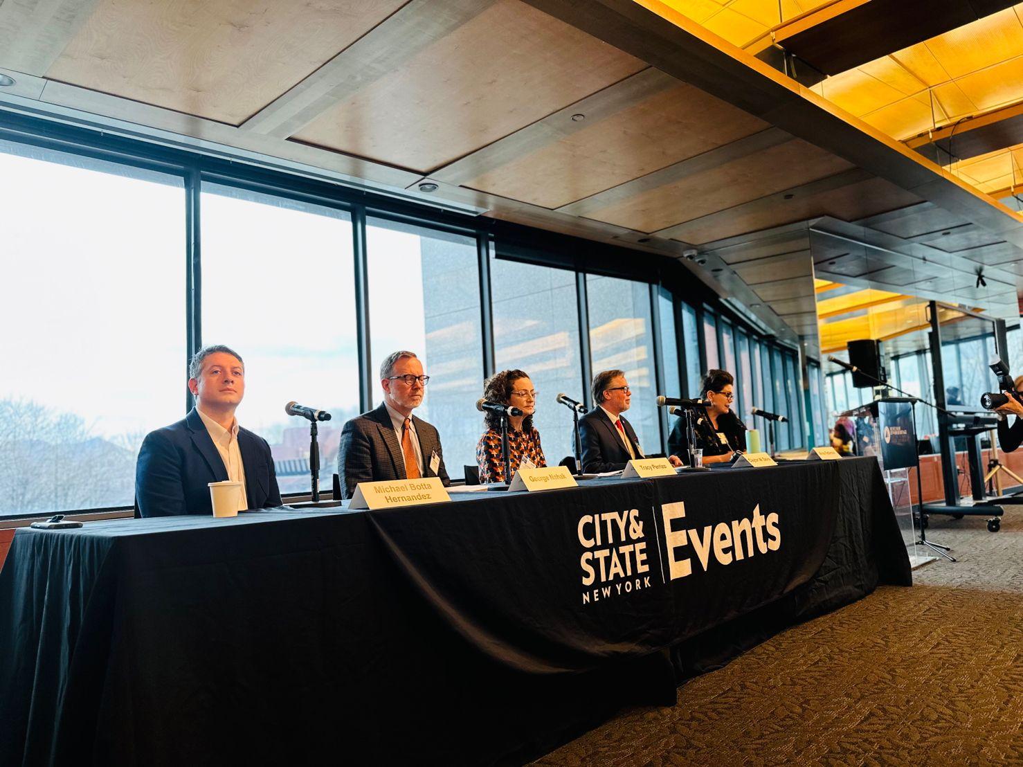 Sesame co-founder Mike Botta shares key insights on leveraging technology to improve access to affordable mental health services for unhoused populations.